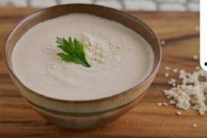 Toumeya Salad سلطة الثومية