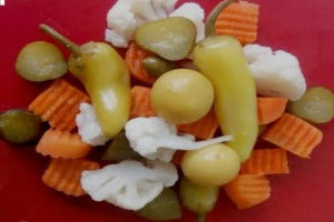 Mixed Bolivian Pickles المخلل البوليفي المشكل