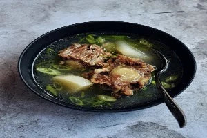 Oxtail Soup شوربة العكاوي